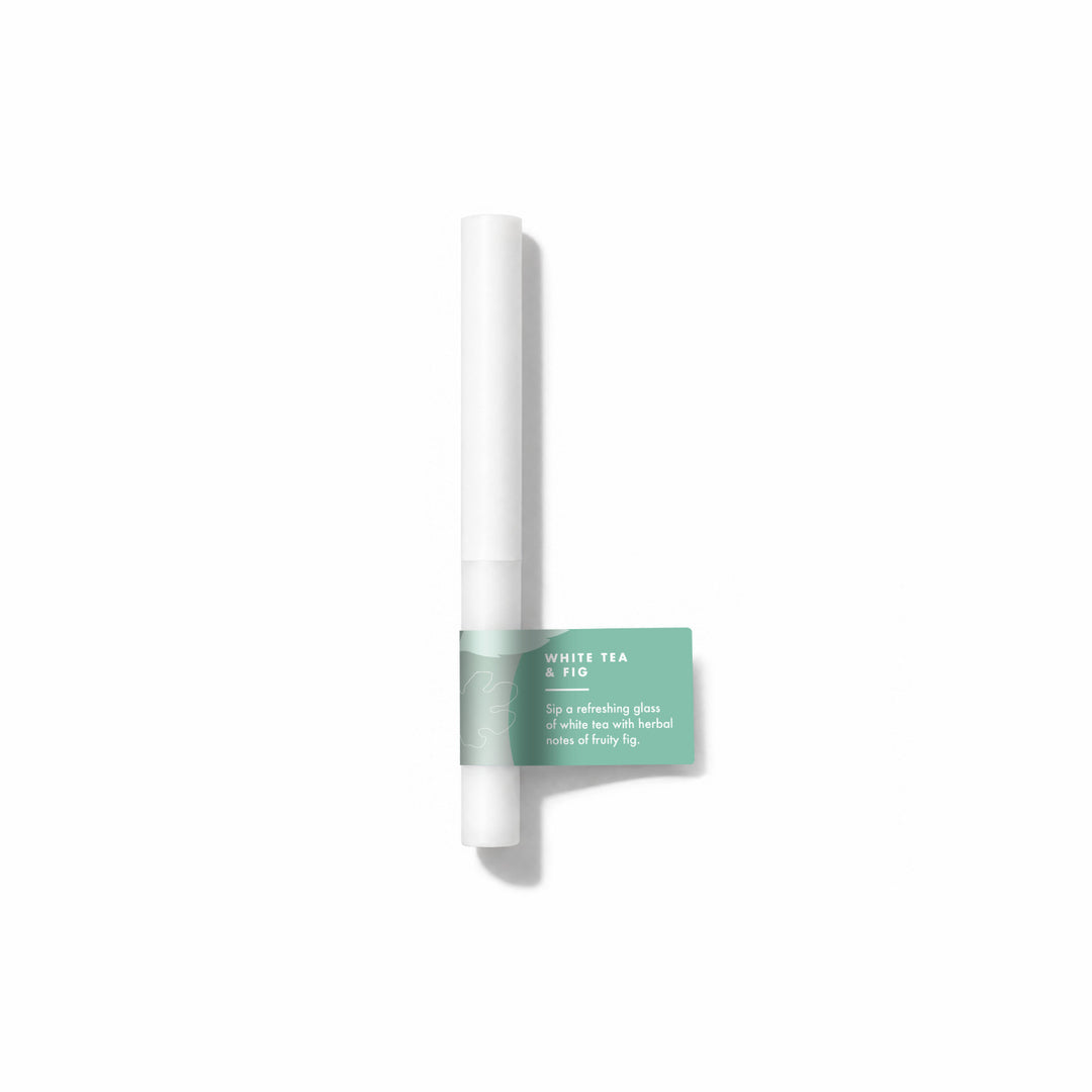 White Tea &amp; Fig sample - Sip a refreshing glass of white tea with herbal notes of fruity fig.